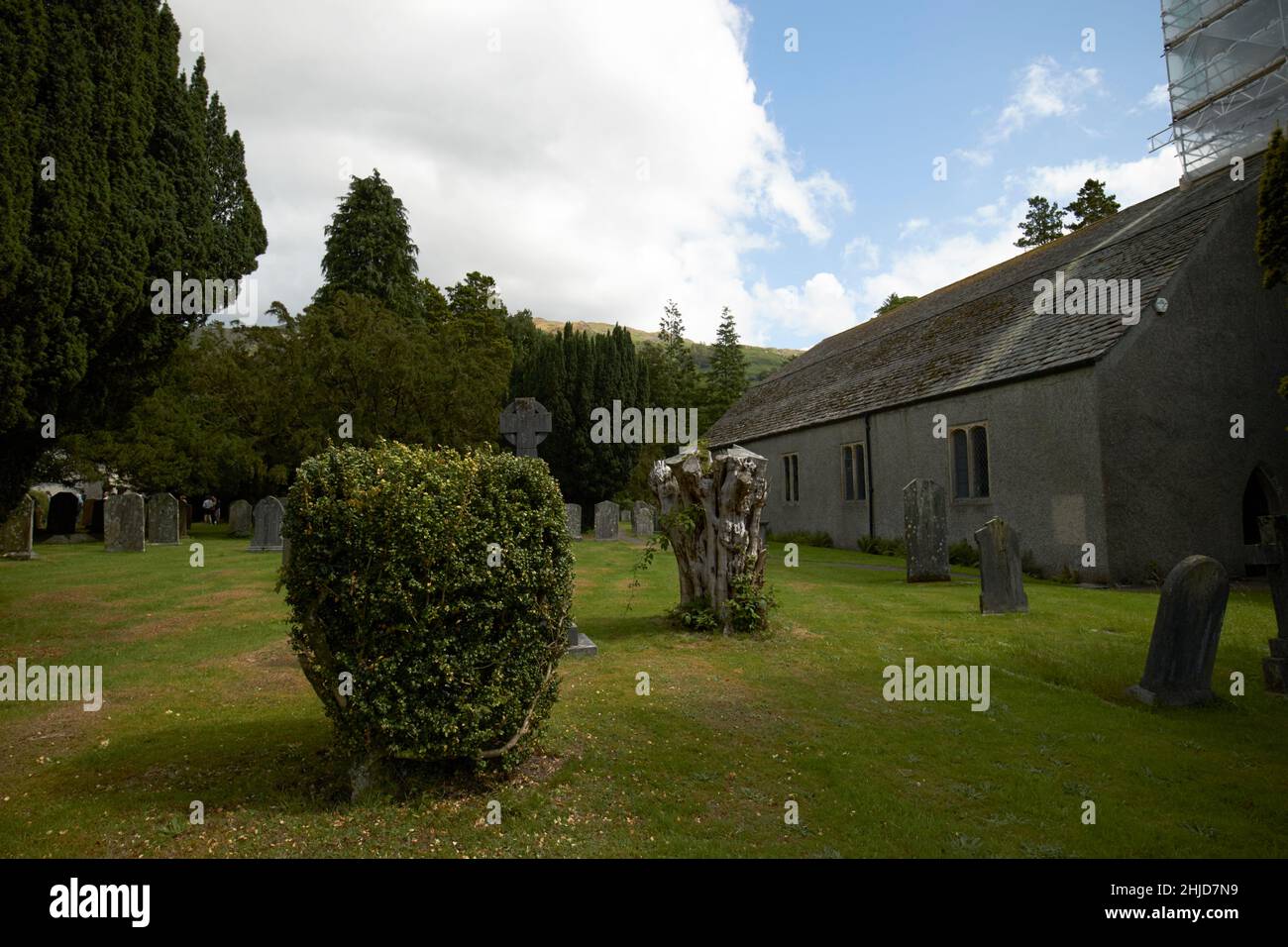 terreni e cimitero della chiesa di st oswalds grasmere parrocchia, lake district, cumbria, inghilterra, regno unito Foto Stock