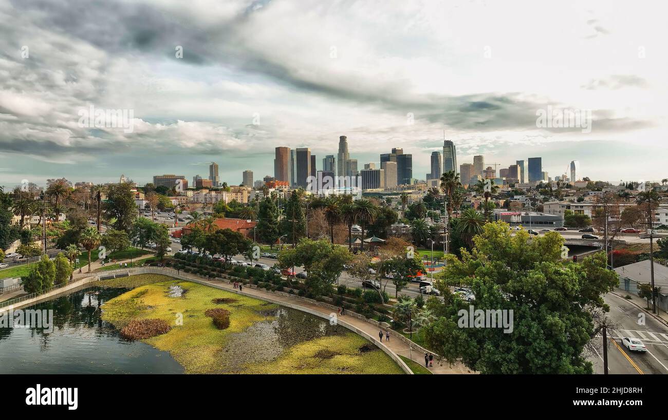 Vista aerea della città di Los Angeles sul paesaggio cittadino di Los Angels. Centro affari della città. Foto Stock
