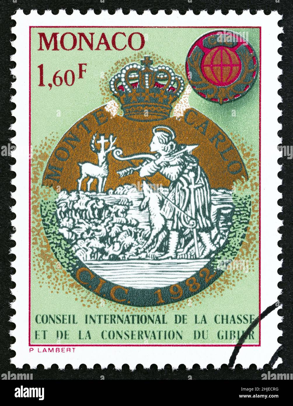 MONACO - CIRCA 1982: Un francobollo stampato a Monaco pubblicato per il Meeting del Consiglio Internazionale della Caccia del 29th, Monte Carlo mostra emblema, circa 1982. Foto Stock