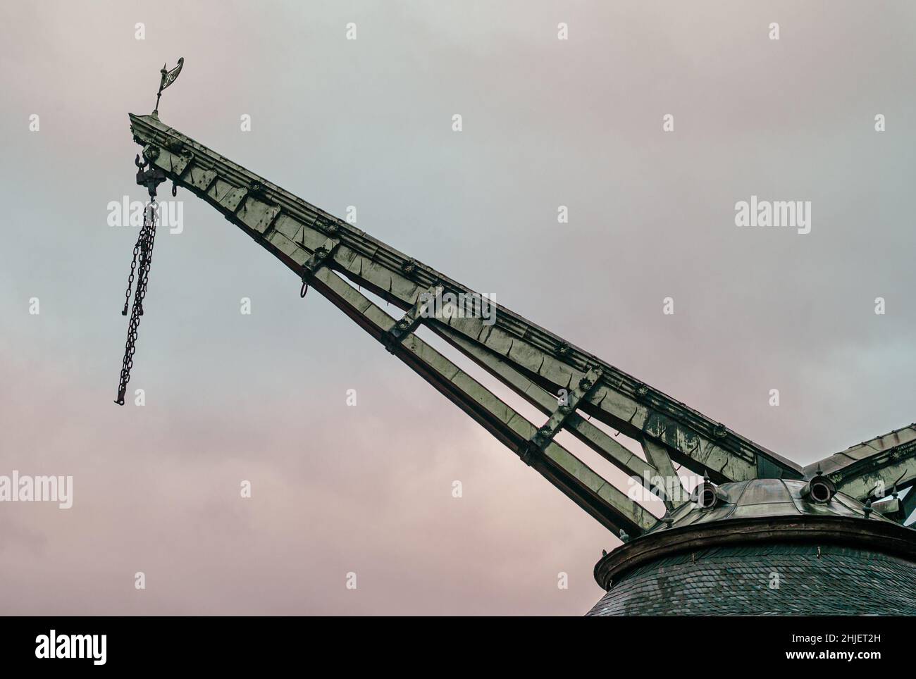 Alter Kranen Old Crane sul fiume meno a Wurzburg, Germania Foto Stock