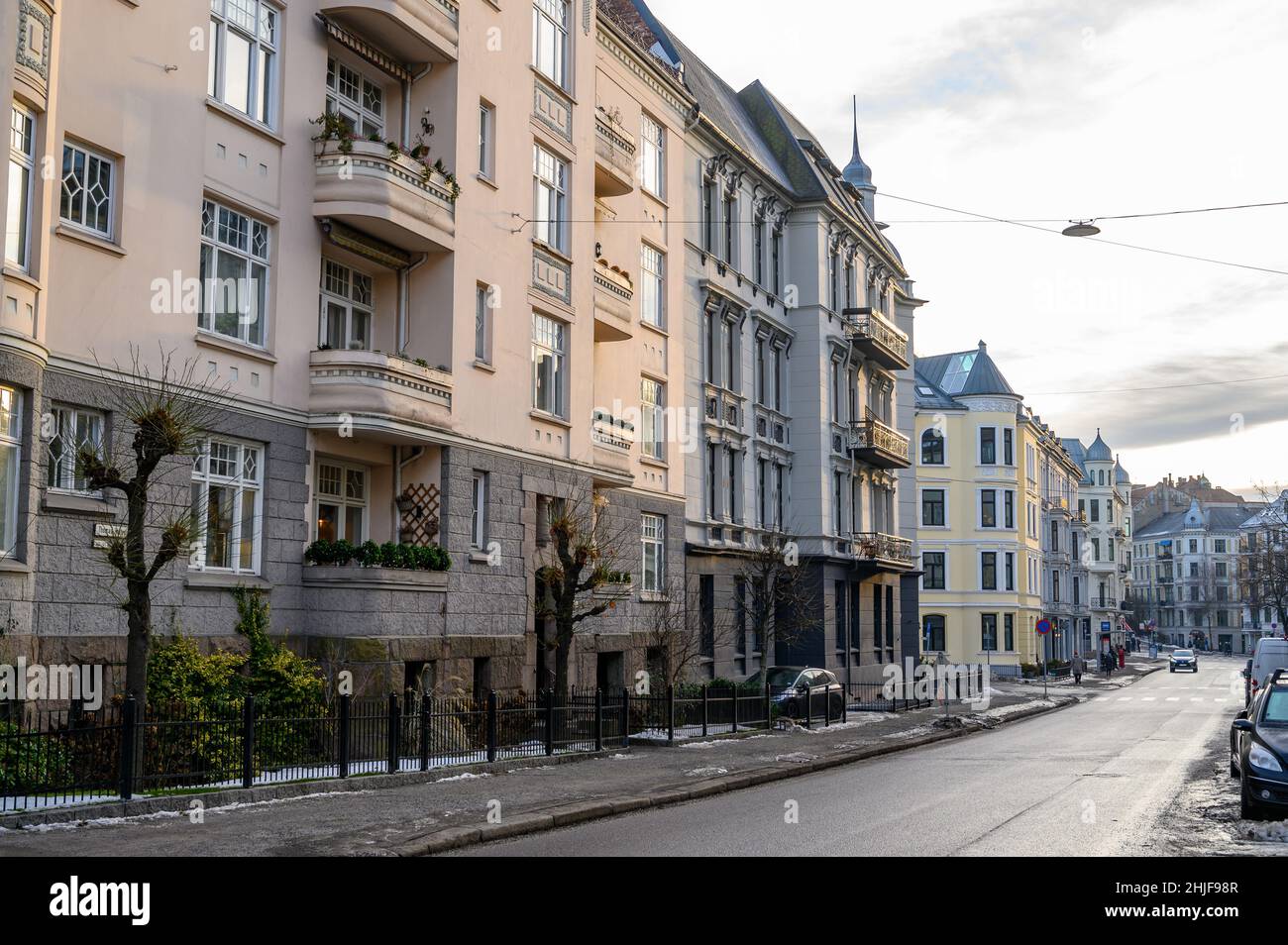 Edifici residenziali a Frogner, estremità ovest di Oslo. Costruito tra la fine del 1800s e l'inizio del 1900s in stile continentale, spesso chiamato architettura Berliner. Foto Stock