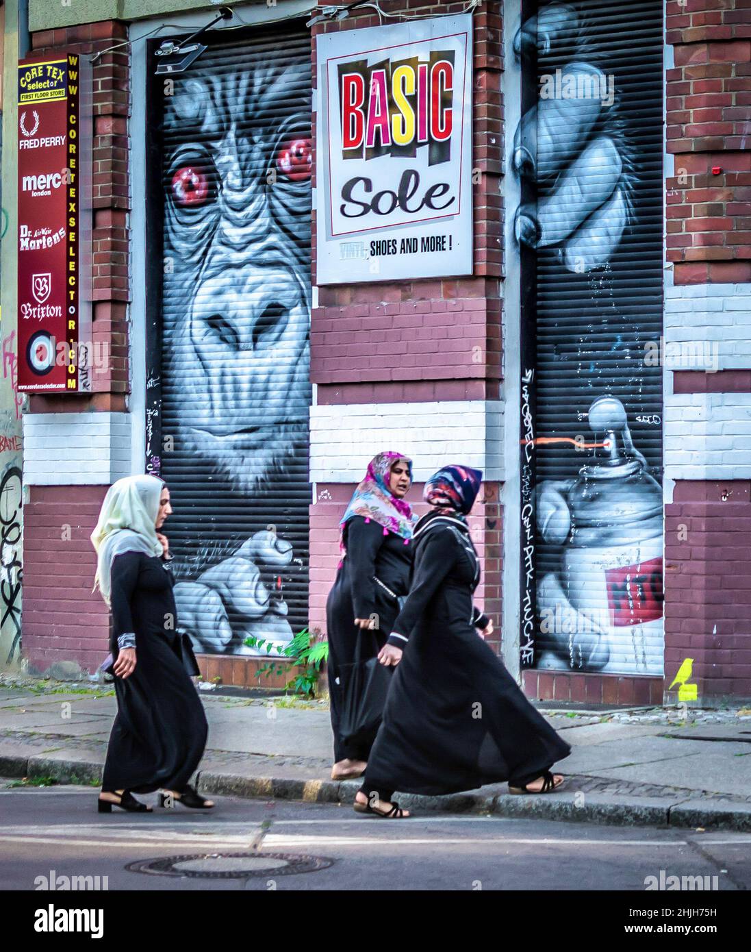 Berlino, Kreuzberg, Mariannenplatz, Street Art, Türkische Bevölkerung Foto Stock