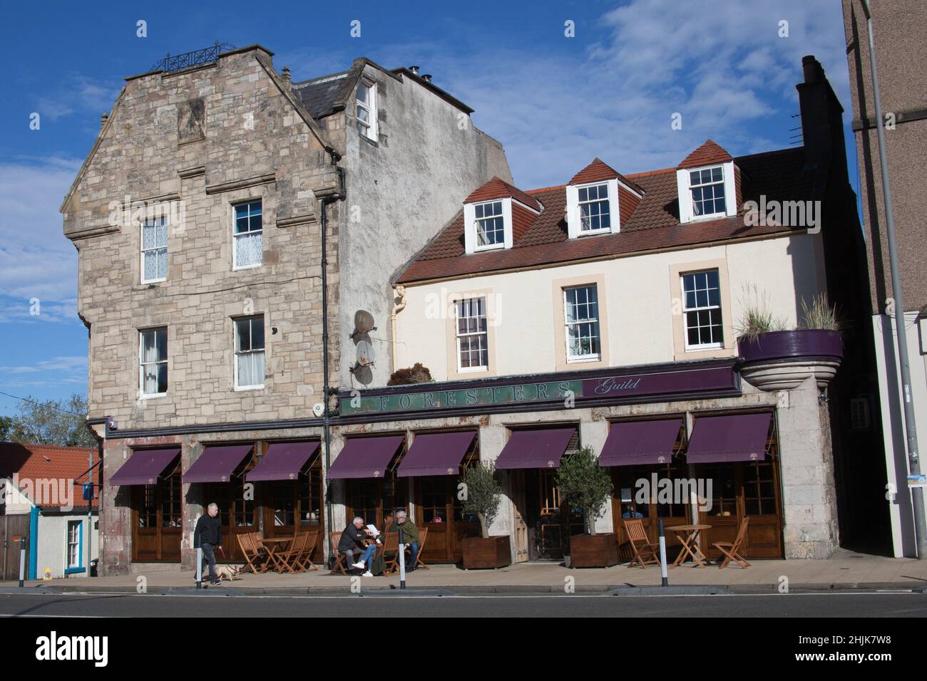 Vista sulla High Street a Portobello, Edimburgo nel Regno Unito Foto Stock