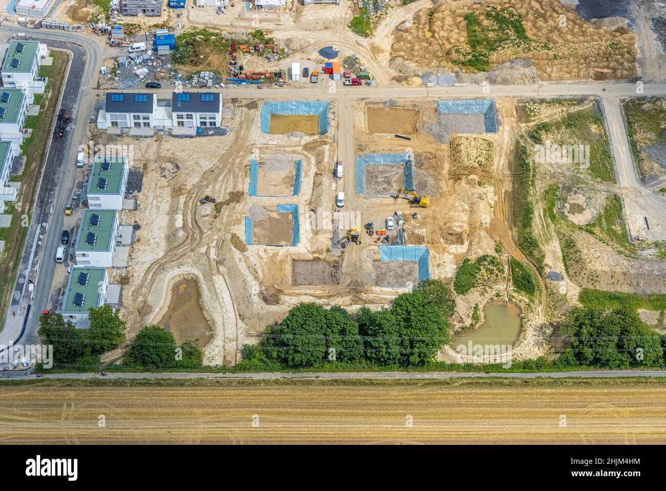 Fotografia aerea, cantiere e nuovo edificio Parco residenziale Emscherquelle, ex caserma Emscher, Hohenleuchte, Holzwickede, Ruhr, N Foto Stock