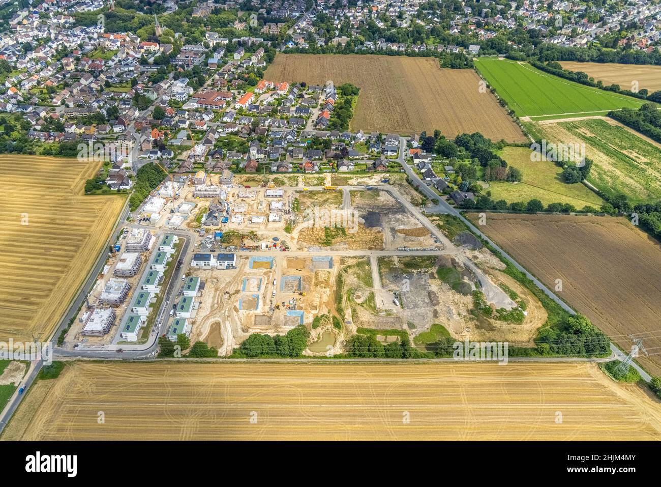Fotografia aerea, cantiere e nuovo edificio Parco residenziale Emscherquelle, ex caserma Emscher, Hohenleuchte, Holzwickede, Ruhr, N Foto Stock