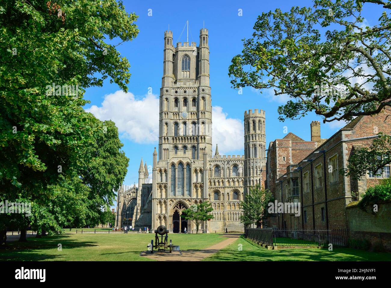 La West Tower, Cattedrale di Ely, Ely, Cambridgeshire, England, Regno Unito Foto Stock