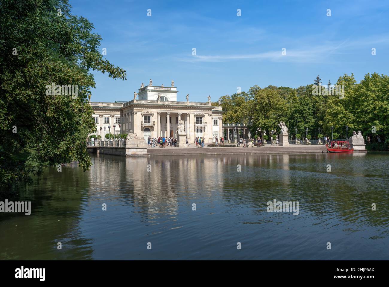 Palazzo Lazienki sull'isola al Parco Lazienki - Varsavia, Polonia Foto Stock