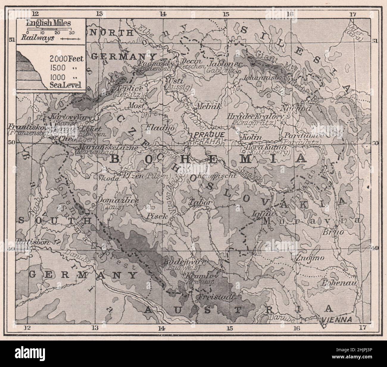 Boemia e la sua cintura unica di montagne. Repubblica Ceca (mappa 1923) Foto Stock
