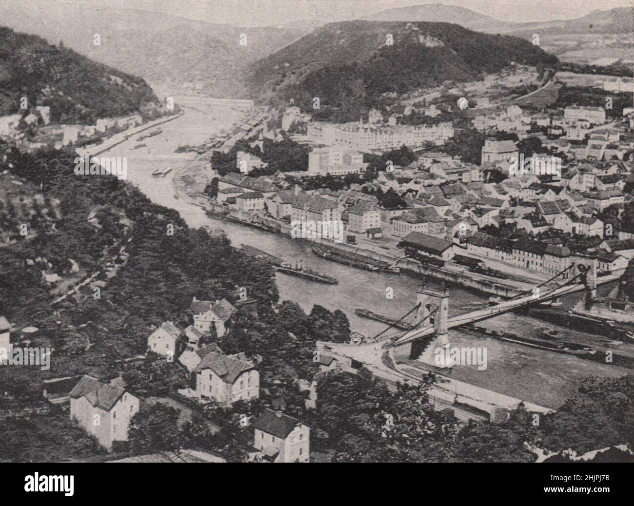 Fiorenti città manifatturiere della Boemia settentrionale. Repubblica Ceca (1923) Foto Stock