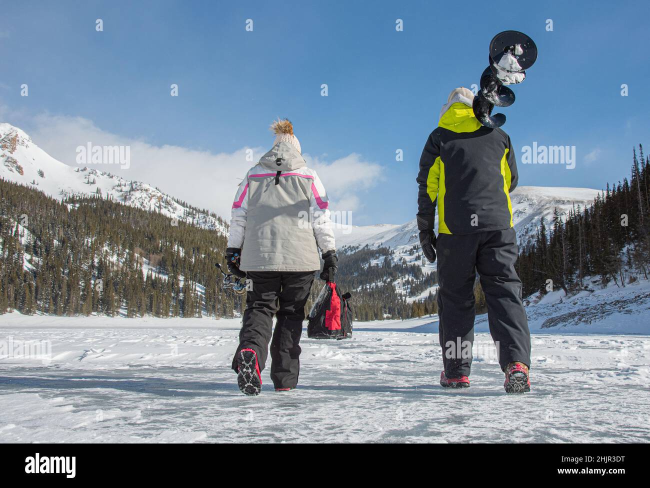 trovare un punto per perforare un intero Foto Stock