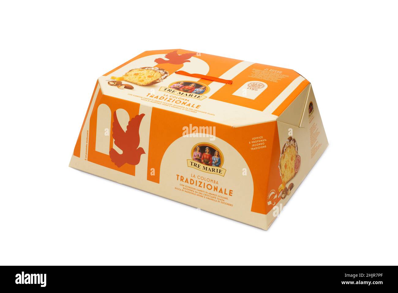 Napoli - Italia 25 maggio 2021: colomba torta di pasqua tre Marie pack marchio italiano famoso Foto Stock