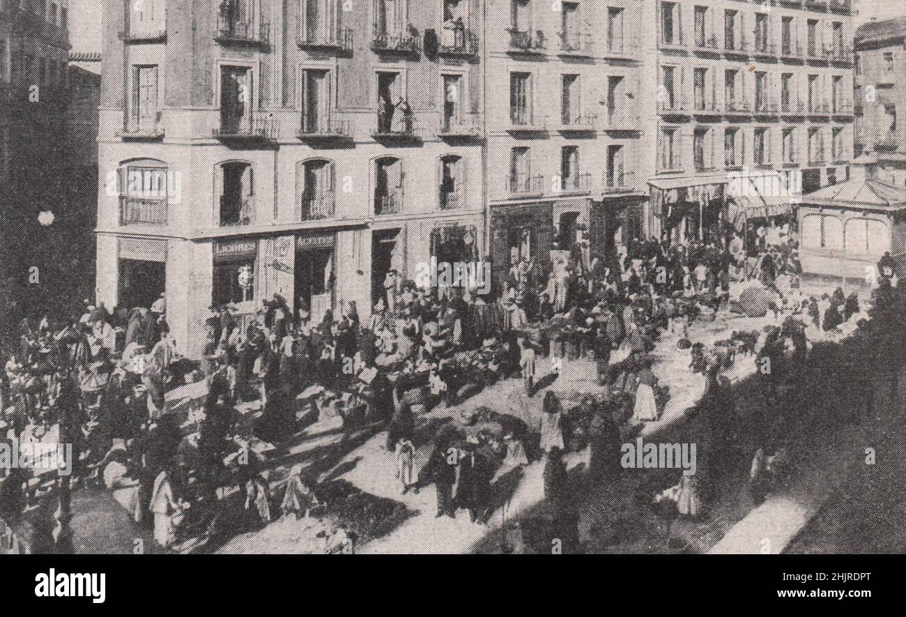 Mercato all'aperto nel quartiere povero di El Rastro. Spagna. Madrid (1923) Foto Stock