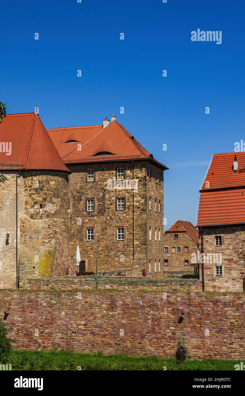 An der Schmücke, Heldrungen, Turingia, Germania: Residenza e fortezza di Heldrungen, un castello fossato risalente al 13th secolo. Foto Stock