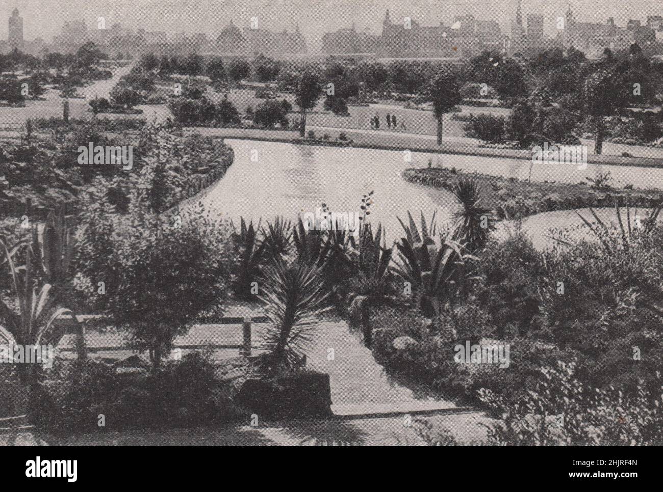 Parte meridionale della 'Città' da Alexandra Gardens. Victoria, Australia. Melbourne (1923) Foto Stock