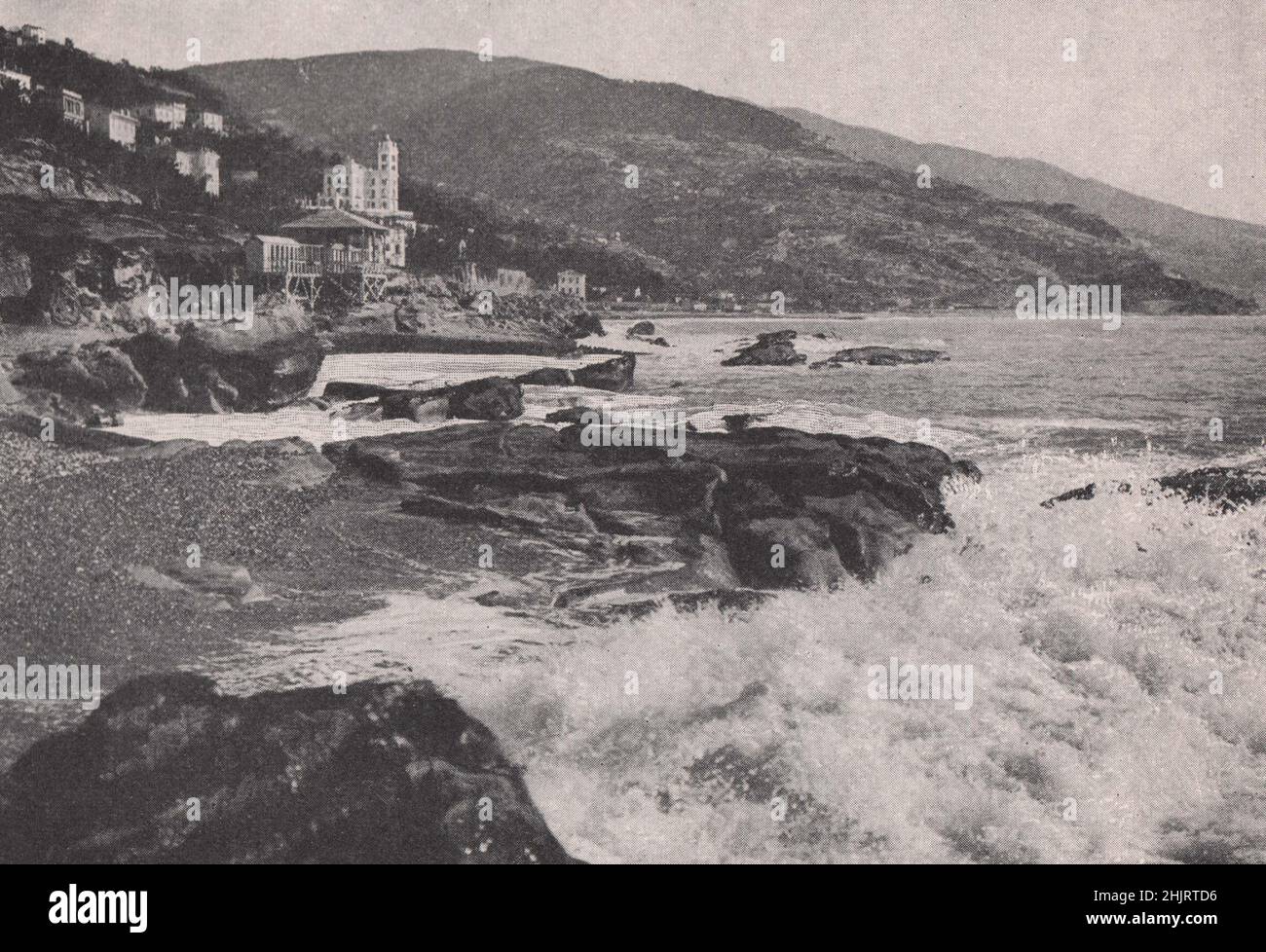 Bellezza del paesaggio costiero sulla Riviera Italiana. Italia (1923) Foto Stock