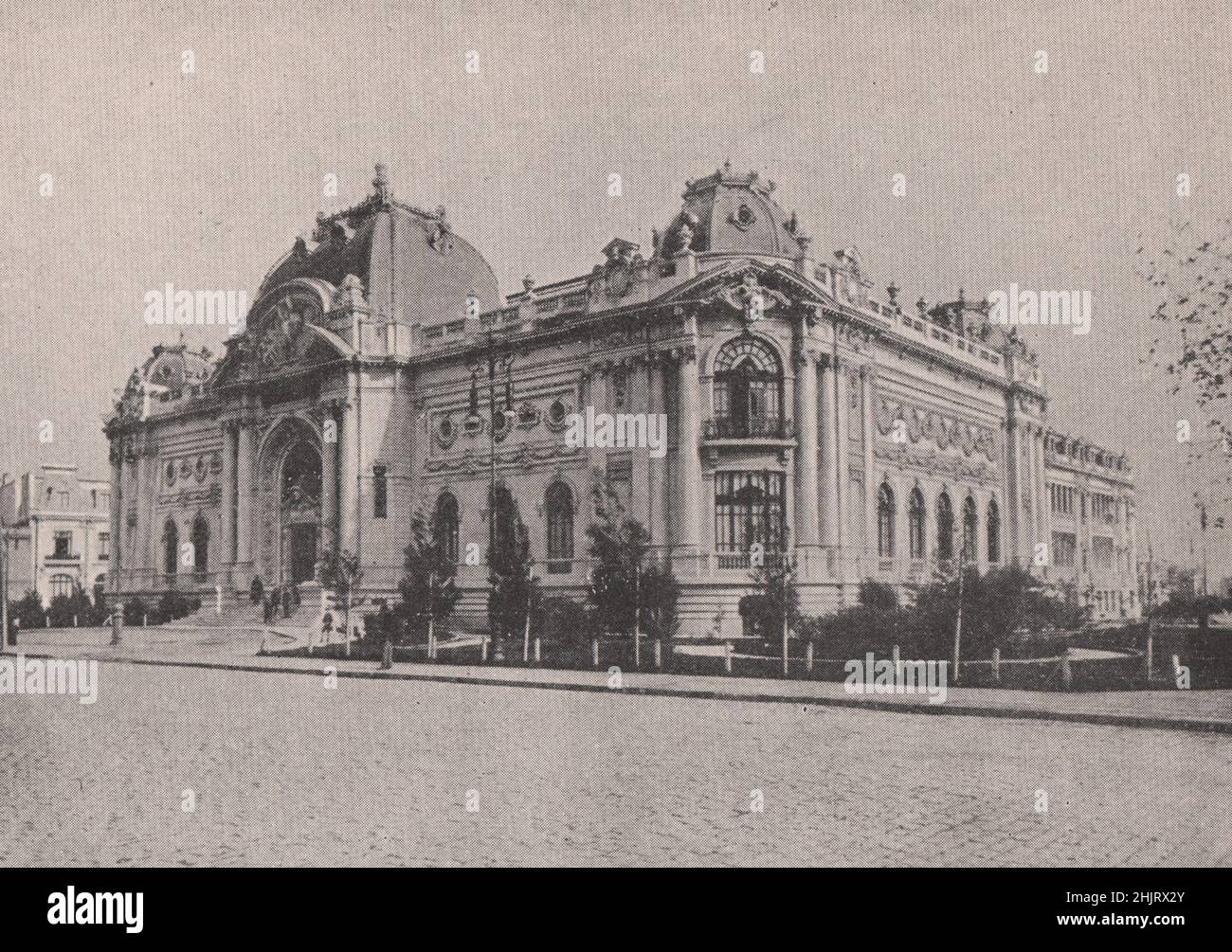 Splendido Palazzo delle belle arti nel Parque Forestal. Cile. Santiago (1923) Foto Stock