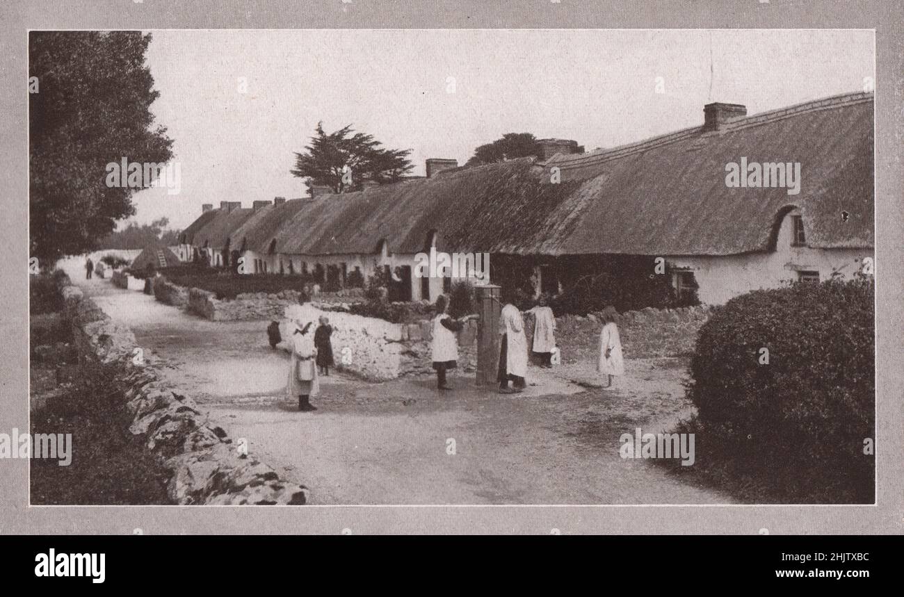 Broad Street, Adare. Contea di Limerick (1913) Foto Stock