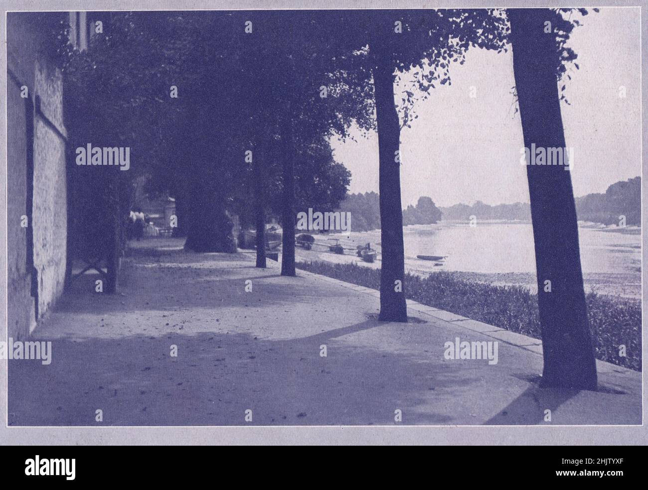 Strand-on-the-Green, vicino a Kew Bridge. Middlesex (1913) Foto Stock
