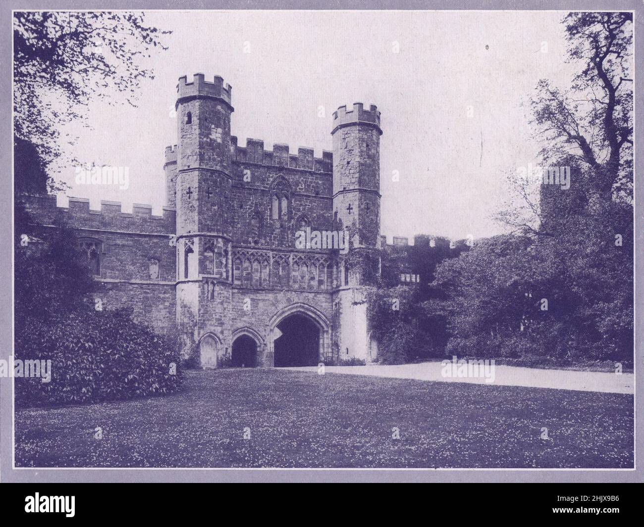 La porta d'ingresso, Battle Abbey. Sussex (1923) Foto Stock