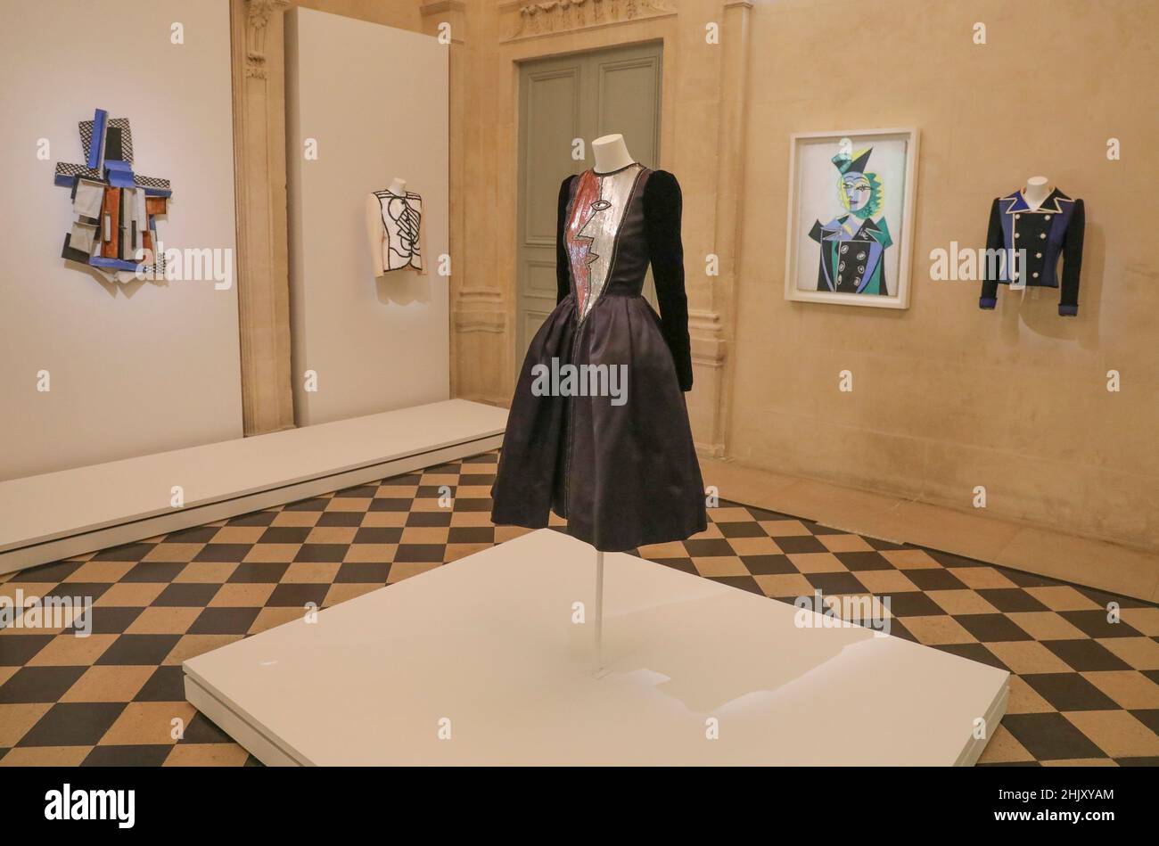 YVES SAINT LAURENT AL MUSEO PICASSO-PARIS Foto Stock