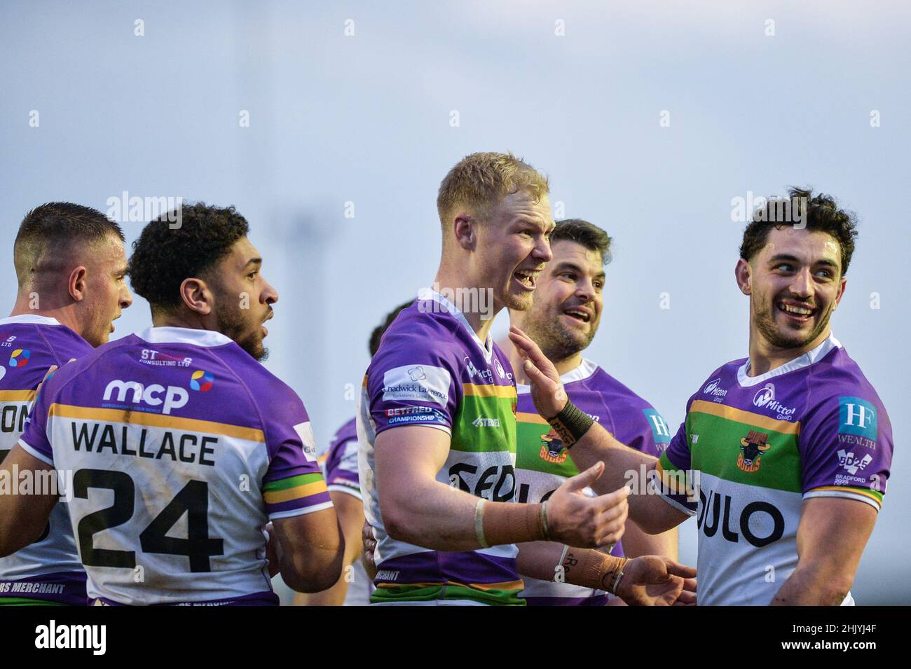 Dewsbury, Inghilterra - 30 gennaio 2022 - il Kieran Gill dei Bradford Bulls celebra la prova durante il campionato di Betfred di Rugby League Round 1 Dewsbury Rams vs Bradford Bulls al Tetley Stadium, Dewsbury, Regno Unito Dean Williams Foto Stock