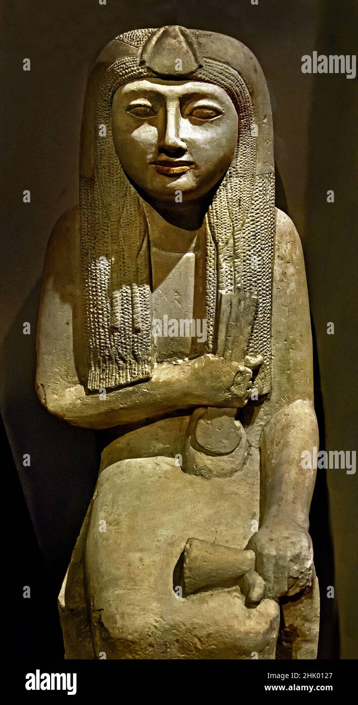 Statua egizia di Hel, calcare, nuovo regno, fine 18th dinastia, (1320-1280 AC), Saqqara. Egitto (Museo Egizio di Torino Italia) Foto Stock