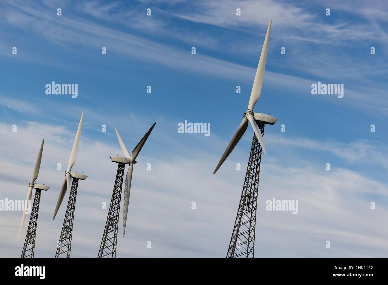 Fattoria di turbine eoliche a Palm Springs, California USA il 28 gennaio 2022. Foto di Francis Specker Foto Stock