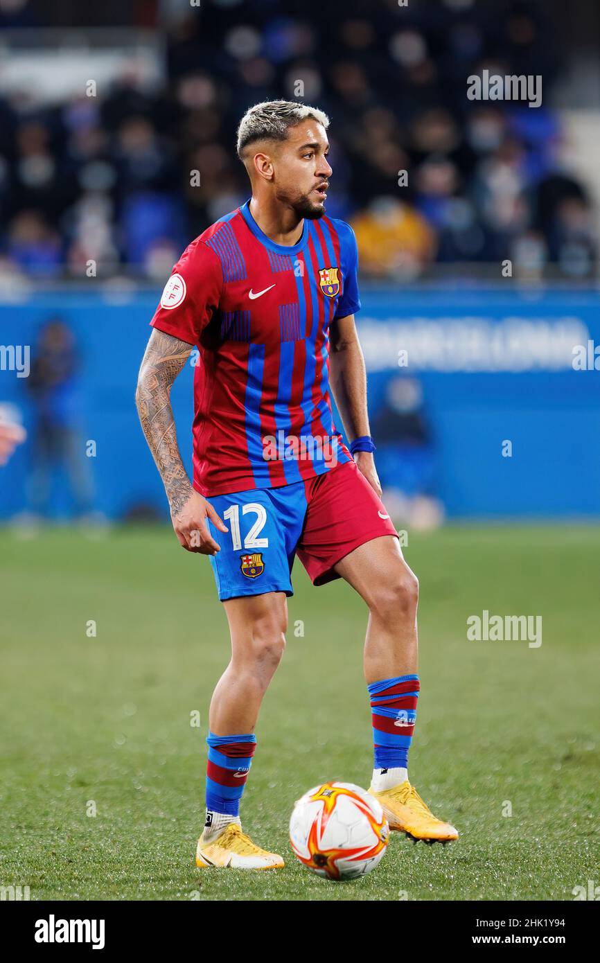 BARCELLONA - GEN 29: Matheus Pereira in azione durante la partita Primera RFEF tra il FC Barcelona B e il Real Madrid Castilla al Johan Cruyff Stadiu Foto Stock