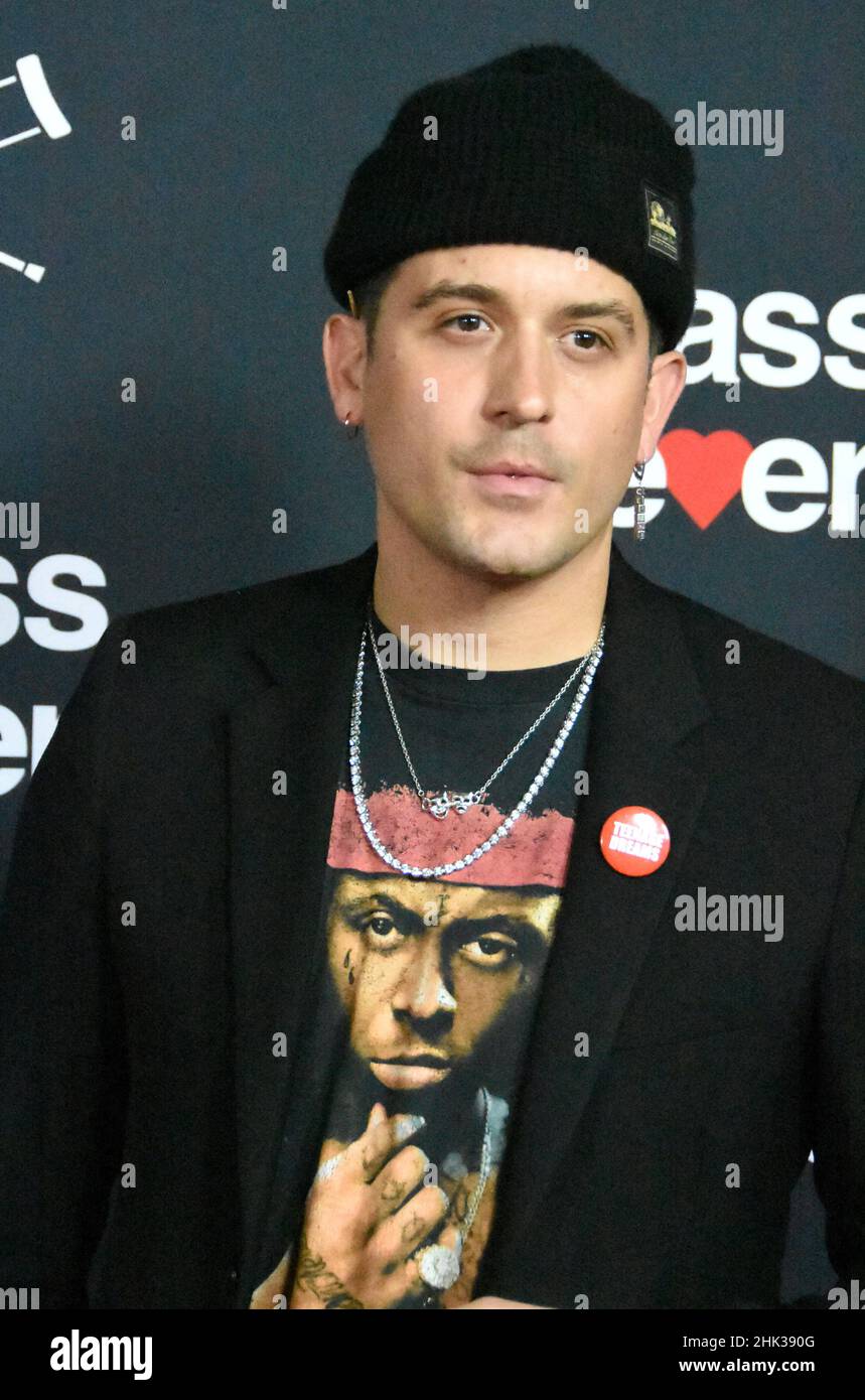 Los Angeles, California, USA 1st Febbraio 2022 Rapper/produttore G-Eazy, alias Gerald Earl Gillum partecipa alla Paramount Pictures 'Jackass Forever' US Premiere al TCL Chinese Theatre il 1 Febbraio 2022 a Los Angeles, California, USA. Foto di Barry King/Alamy Live News Foto Stock