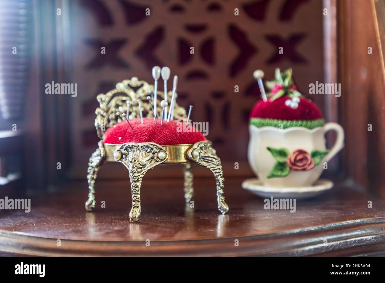 Latah, stato di Washington, Stati Uniti. Vintage pin cuscino in una vecchia fattoria. (Solo per uso editoriale) Foto Stock