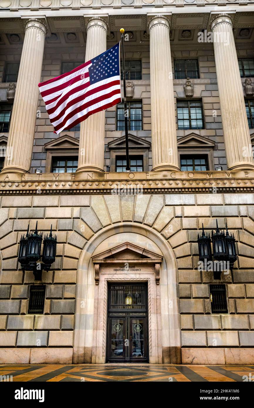 Ingresso principale all'Herbert Hoover Building, Dipartimento del Commercio, 14th Street, Washington DC, USA. Foto Stock