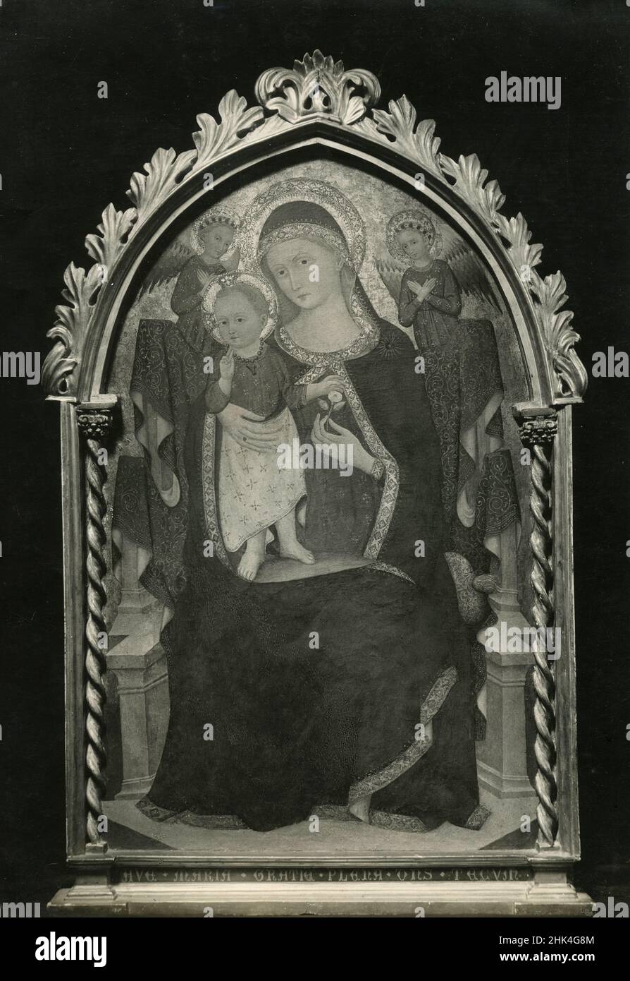 Madonna col Bambino, dipinto di artista italiano non identificato, Italia 1930s Foto Stock