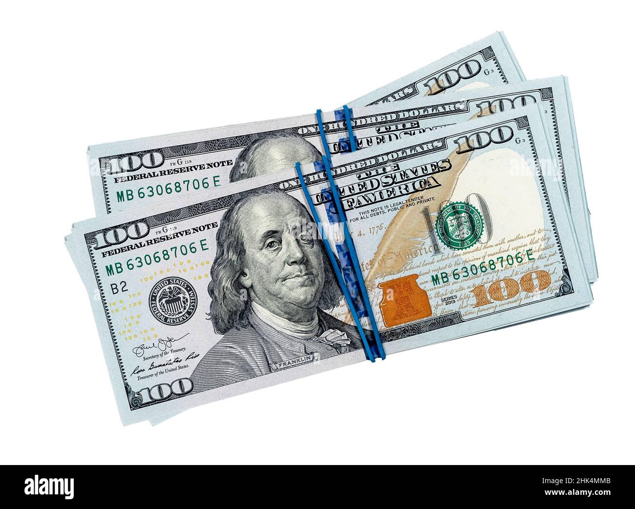 Un centinaio di dollari bollette stack isolato su sfondo bianco. Valuta USA. Concetto finanziario. Foto di alta qualità Foto Stock