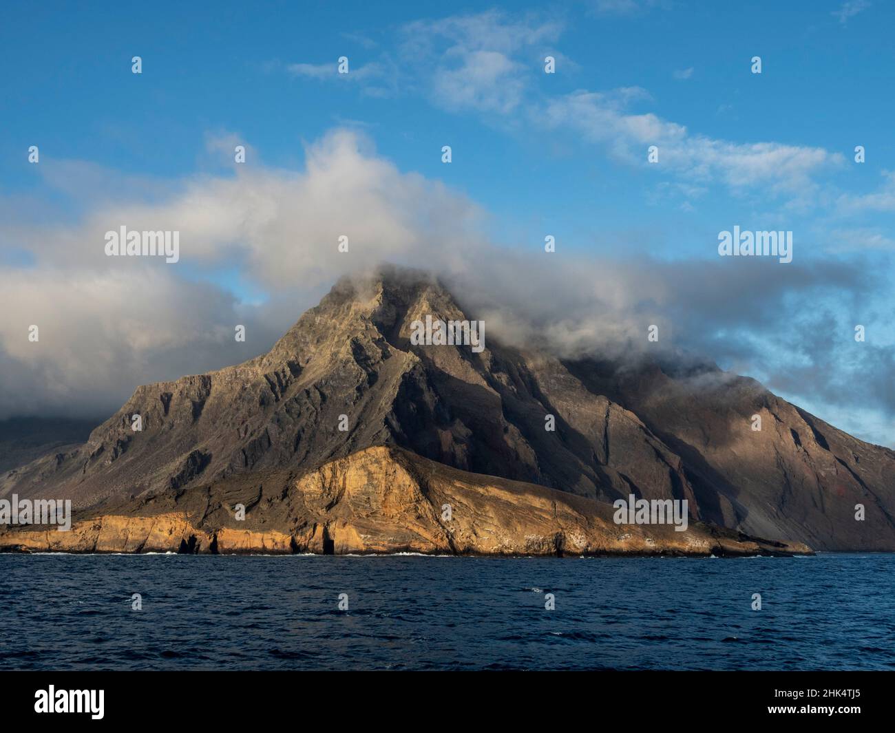 La costa nord-occidentale dell'isola di Isabela, Galapagos, patrimonio dell'umanità dell'UNESCO, Ecuador, Sud America Foto Stock