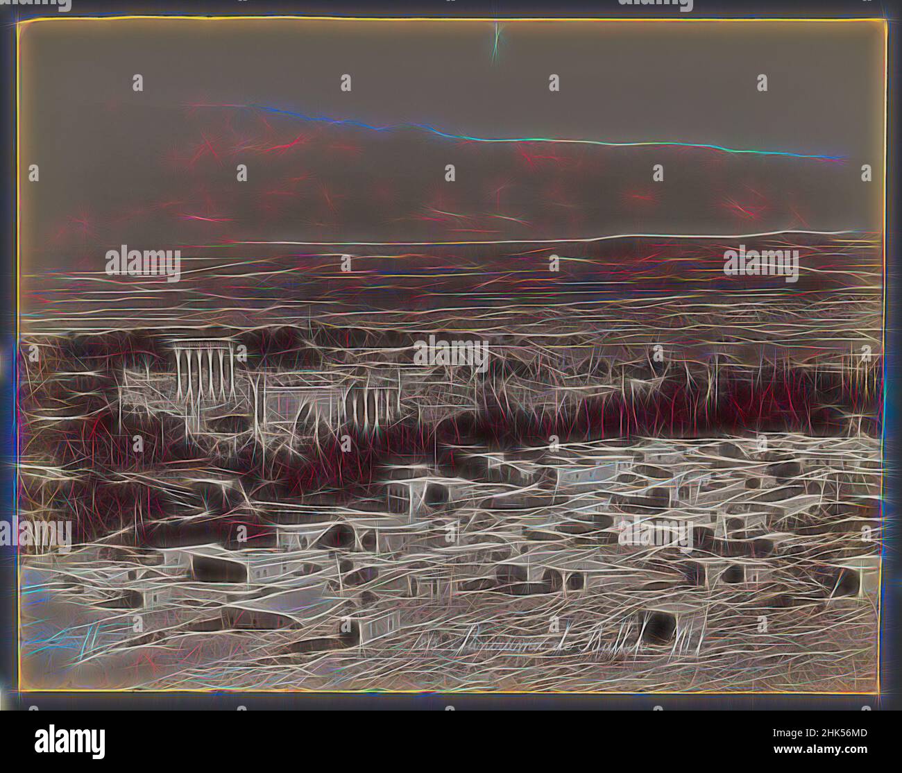 Ispirato dalla vista di Baalbek, foto in argento albume, 19th secolo, 8 9/16 x 11 pollici, 21,8 x 28 cm, civiltà antica, architettura, classico, colonne, Rovine, reinventate da Artotop. L'arte classica reinventata con un tocco moderno. Design di calda e allegra luminosità e di raggi di luce. La fotografia si ispira al surrealismo e al futurismo, abbracciando l'energia dinamica della tecnologia moderna, del movimento, della velocità e rivoluzionando la cultura Foto Stock
