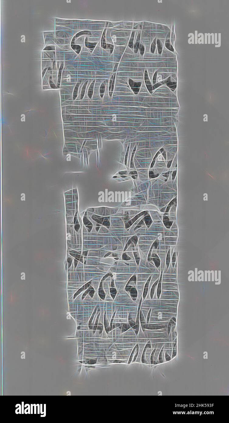 Ispirato da frammento di papiro inscritto in Aramaico, Aramaico, Papiro, inchiostro, 5th secolo a.C. Periodo successivo, 4 x 1 9/16 pollici, 10,1 x 3,9 cm, reinventato da Artotop. L'arte classica reinventata con un tocco moderno. Design di calda e allegra luminosità e di raggi di luce. La fotografia si ispira al surrealismo e al futurismo, abbracciando l'energia dinamica della tecnologia moderna, del movimento, della velocità e rivoluzionando la cultura Foto Stock