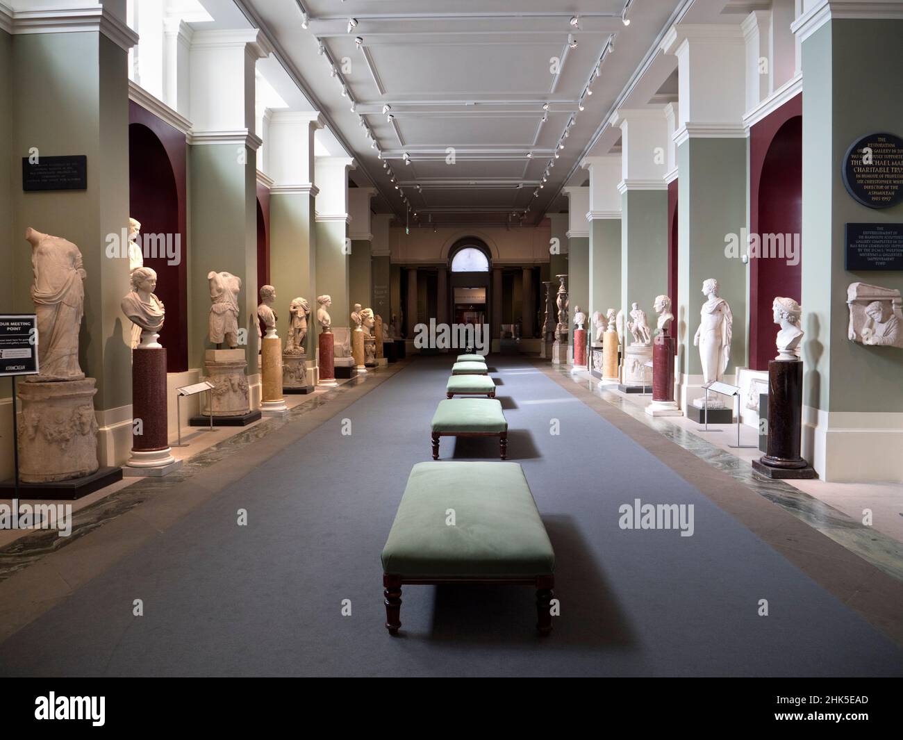Sede dell'Università di OxfordÕs, vasta collezione di arte e antichità, l'Ashmolean Museum è stato istituito nel 1683 ed è il più antico museo in t Foto Stock