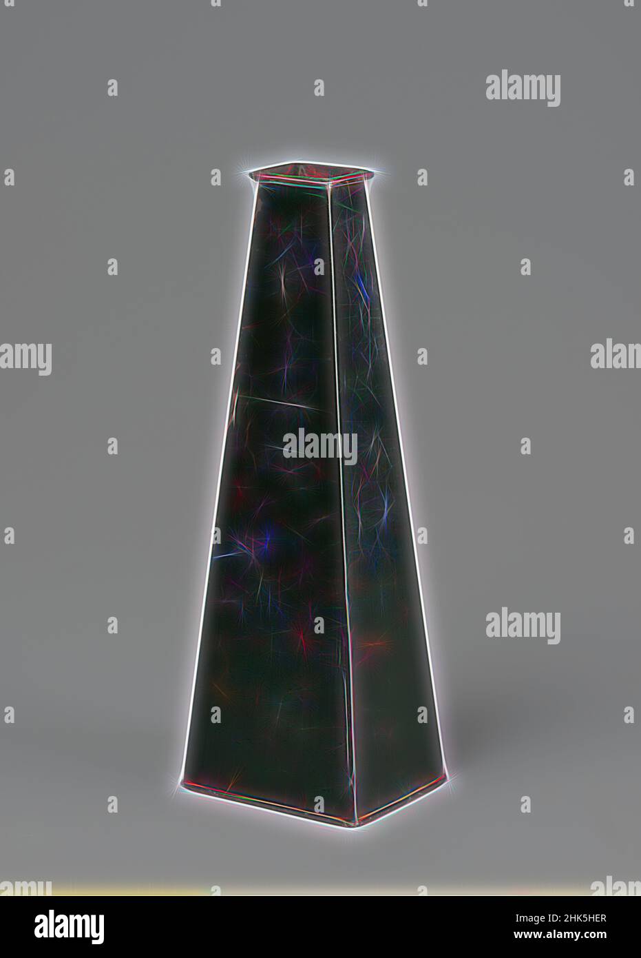 Ispirato da Binocoli, c.. 1780, reinventato da Artotop. L'arte classica reinventata con un tocco moderno. Design di calda e allegra luminosità e di raggi di luce. La fotografia si ispira al surrealismo e al futurismo, abbracciando l'energia dinamica della tecnologia moderna, del movimento, della velocità e rivoluzionando la cultura Foto Stock