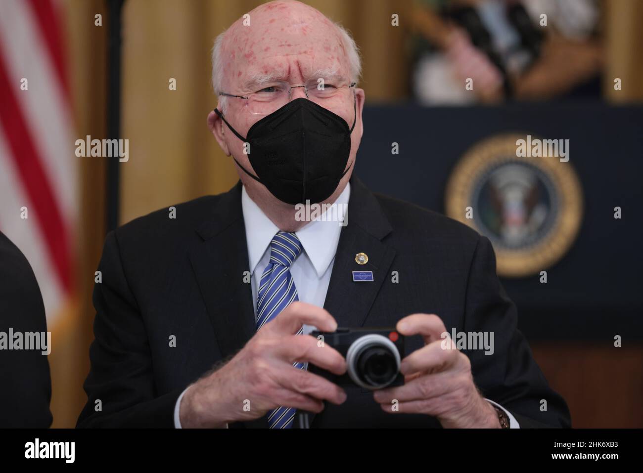 Il senatore statunitense Patrick Leahy partecipa a un evento presso la Casa Bianca per riaccendere il colpo di luna contro il cancro nella Sala Est della Casa Bianca il 2 febbraio 2022 a Washington, DC. (Foto di Oliver Contreras/Sipa USA) Foto Stock
