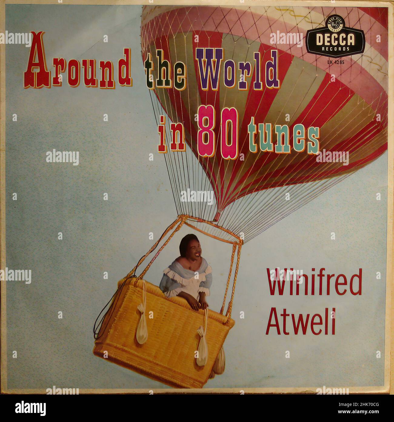 Copertina Vintage vinyl record - Winifred Atwell - in giro per il mondo in 80 giorni Foto Stock