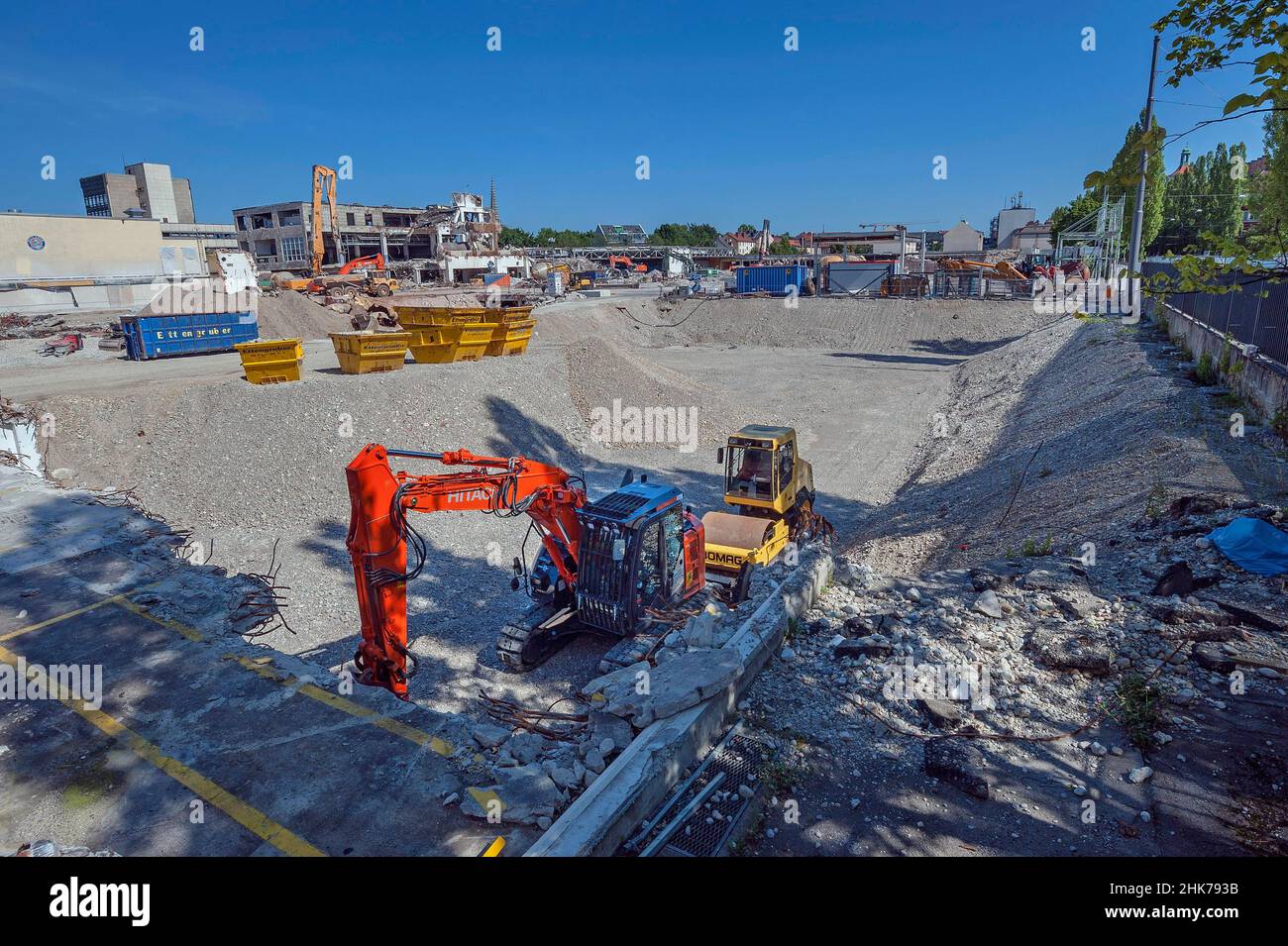 Pozzo di scavo, demolizione della Birreria Paulaner, Monaco, Baviera, Germania Foto Stock