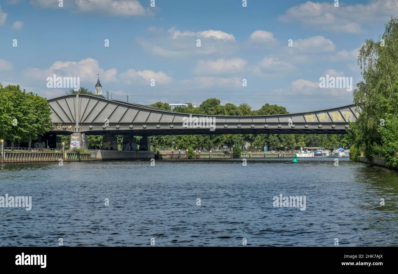Ponte ferroviario, Spandau, Berlino, Germania Foto Stock