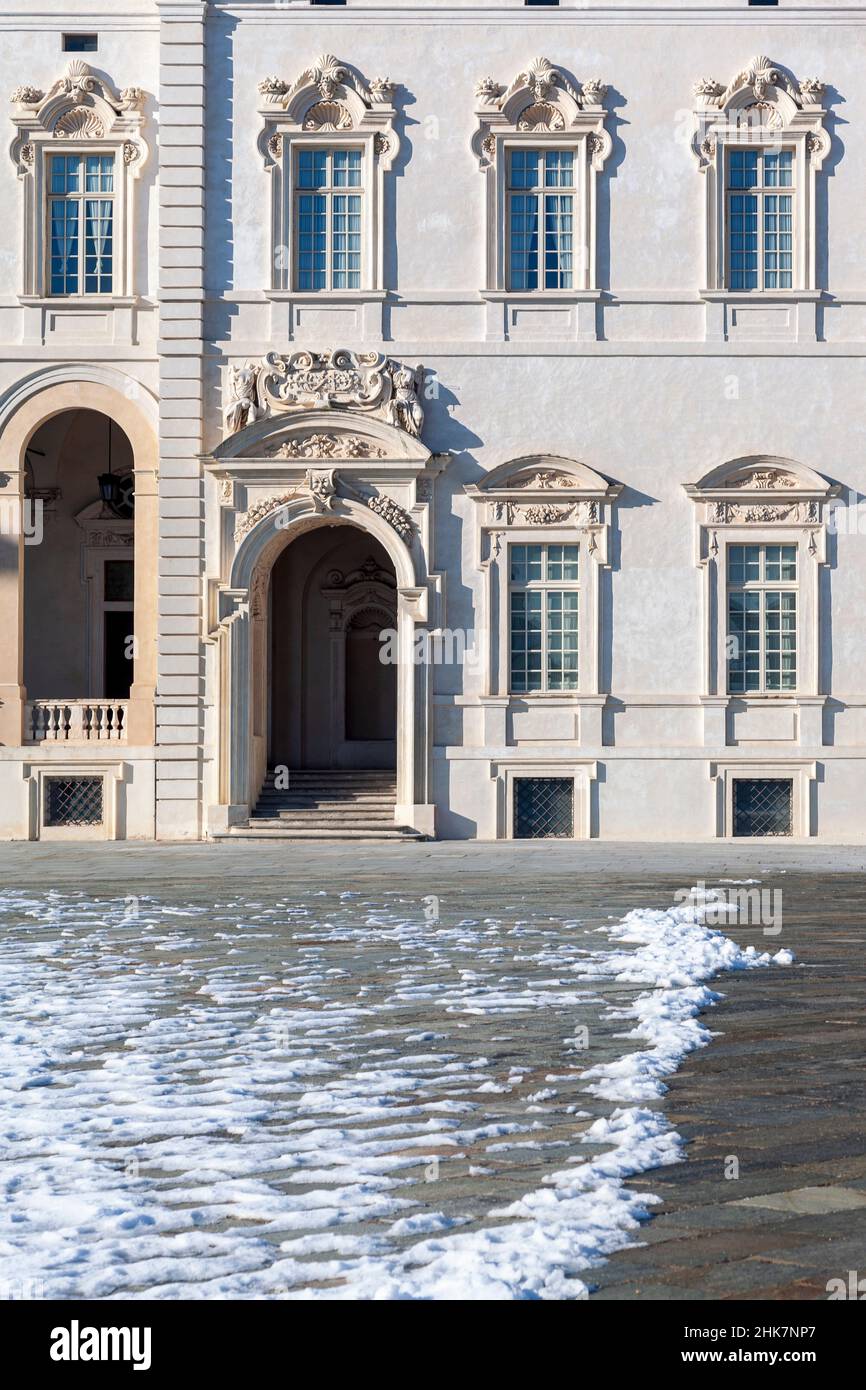 L'ingresso al Palazzo di Venaria (Reggia di Venaria reale) è un'antica residenza reale e giardini a Venaria reale, Torino, Piemonte, Italia, Europa. Foto Stock