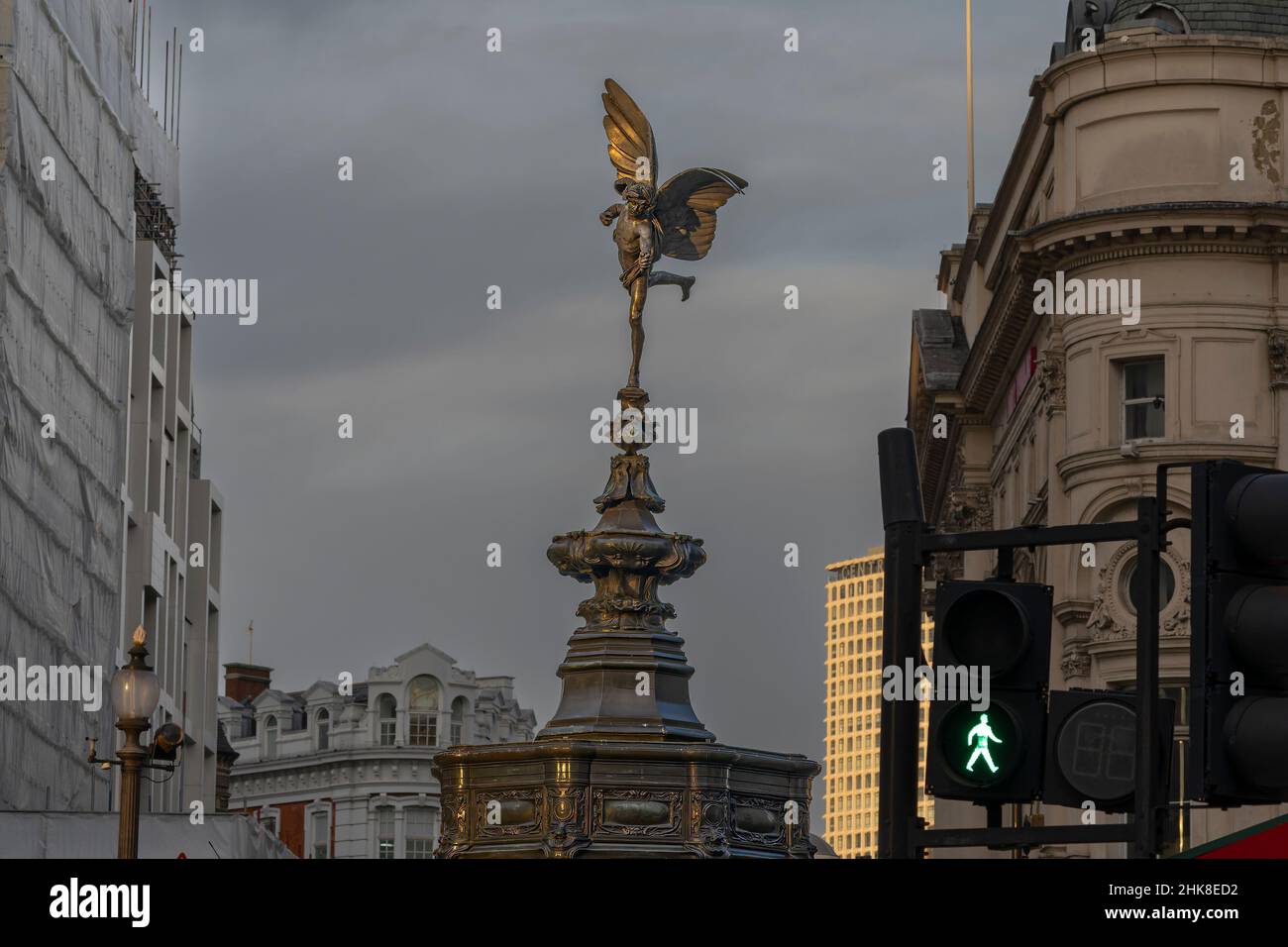 La statua Eros in Piccadilly Circus a Londra Foto Stock