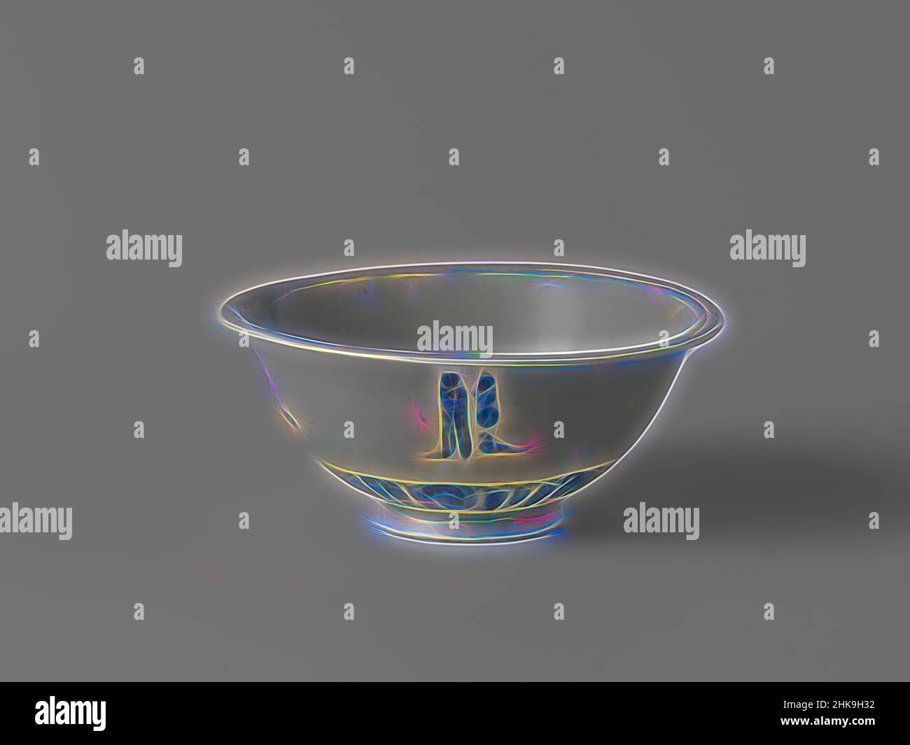 Ispirata alla ciotola a forma di campana con un carattere e un bordo stilizzato del petalo, ciotola a forma di campana di porcellana con un bordo piatto, dipinta in blu underglaze. Sul muro esterno quattro volte il personaggio 'long', drago. Attorno al piede di diffusione una banda con motivi stilizzati a foglia. In basso di nuovo il personaggio, Reimagined by Artotop. L'arte classica reinventata con un tocco moderno. Design di calda e allegra luminosità e di raggi di luce. La fotografia si ispira al surrealismo e al futurismo, abbracciando l'energia dinamica della tecnologia moderna, del movimento, della velocità e rivoluzionando la cultura Foto Stock