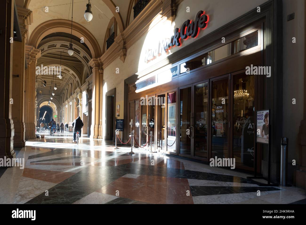 Firenze, Italia. Gennaio 2022. Vista esterna dell'Hard Rock Cafè nel centro della città Foto Stock
