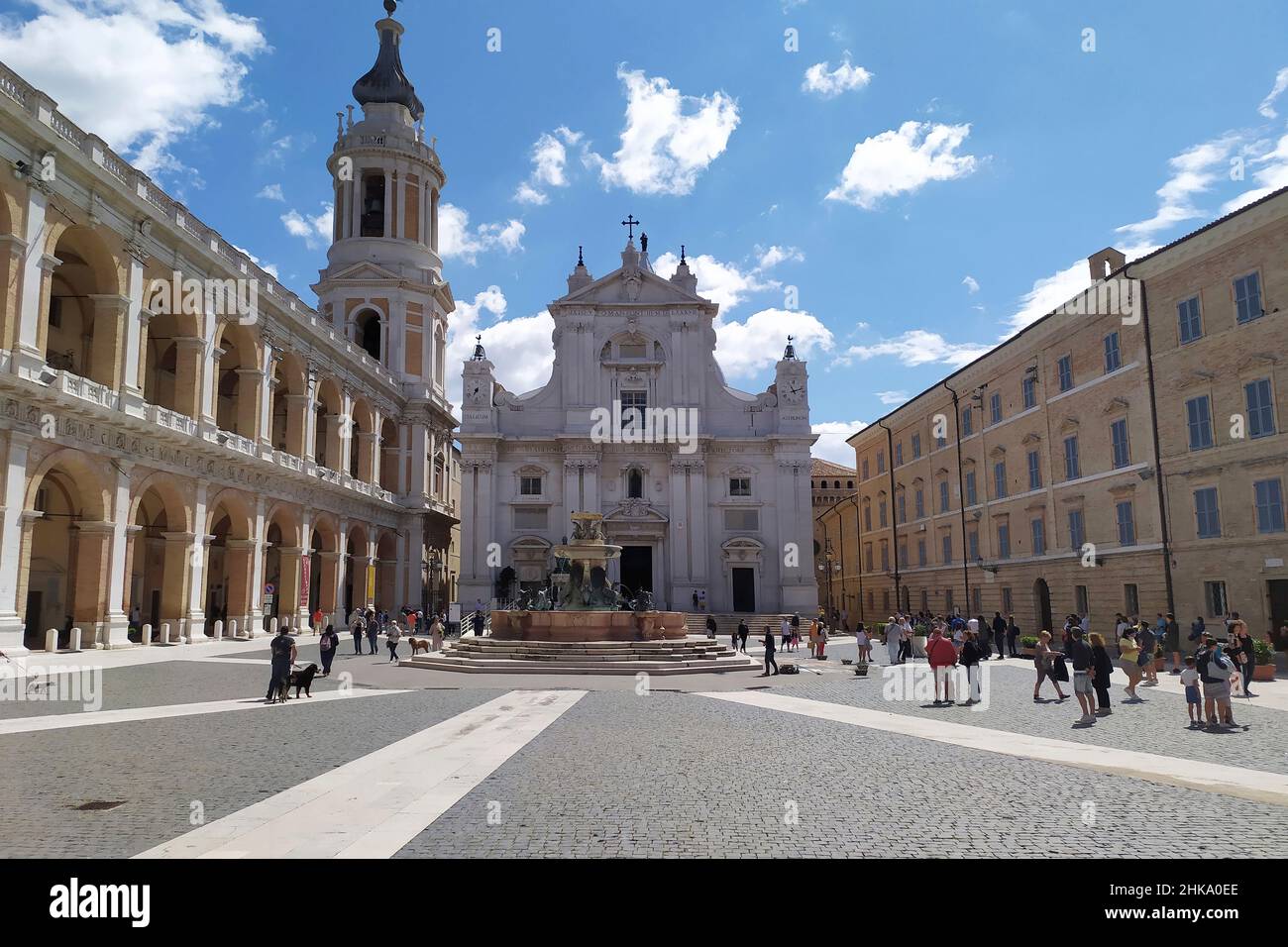 Piazza della Madonna, Santuario della Madonna di Loreto, Loreto, Marche