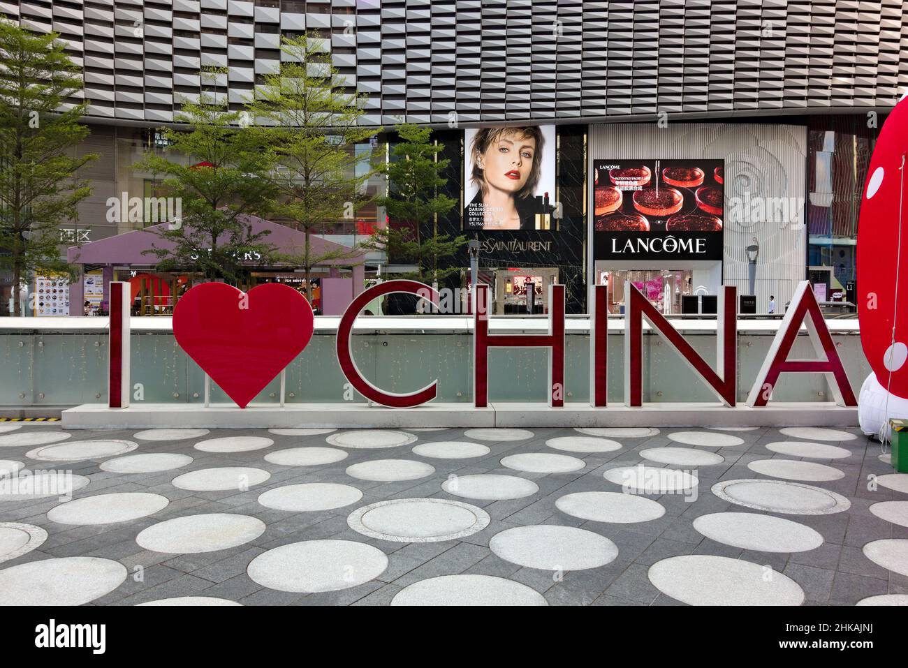 Cartello con la lettera del canale in padella autoportante con la scritta "i love China" Foto Stock