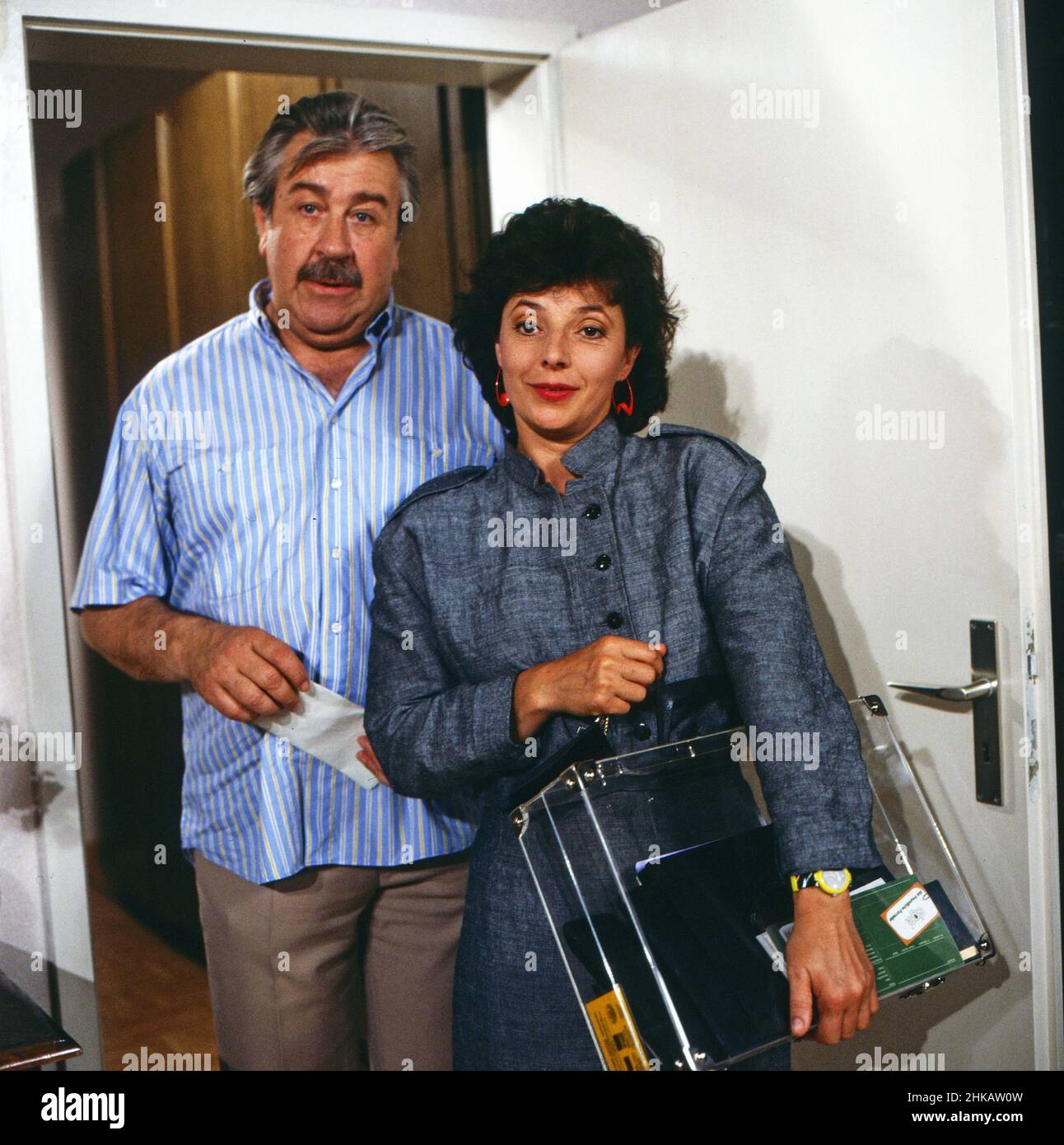 Anton, wohin?, Fernsehserie, Deutschland 1986 - 1988, Folge 5, Darsteller: Willy Harlander, Monika Baumgartner Foto Stock