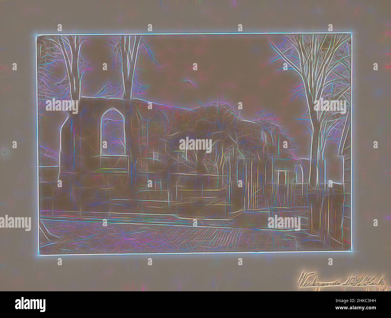 Ispirato dalla Chiesa Riformata a Stad aan 't Haringvliet dopo il fuoco, Stad aan 't Haringvliet, 1898, stampa albume, altezza 169 mm x larghezza 239 mm, reinventato da Artotop. L'arte classica reinventata con un tocco moderno. Design di calda e allegra luminosità e di raggi di luce. La fotografia si ispira al surrealismo e al futurismo, abbracciando l'energia dinamica della tecnologia moderna, del movimento, della velocità e rivoluzionando la cultura Foto Stock